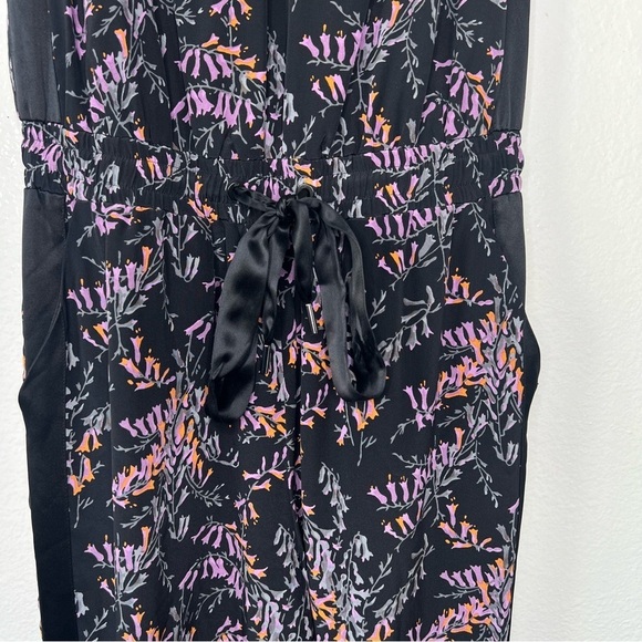 ANTHROPOLOGIE Cinq A Sept Amia Silk Floral V-Neck Jumpsuit Size XS - Picture 5 of 10